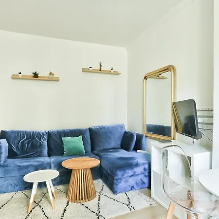 Appartamento Pretty 24 M Near Batignolles Parigi